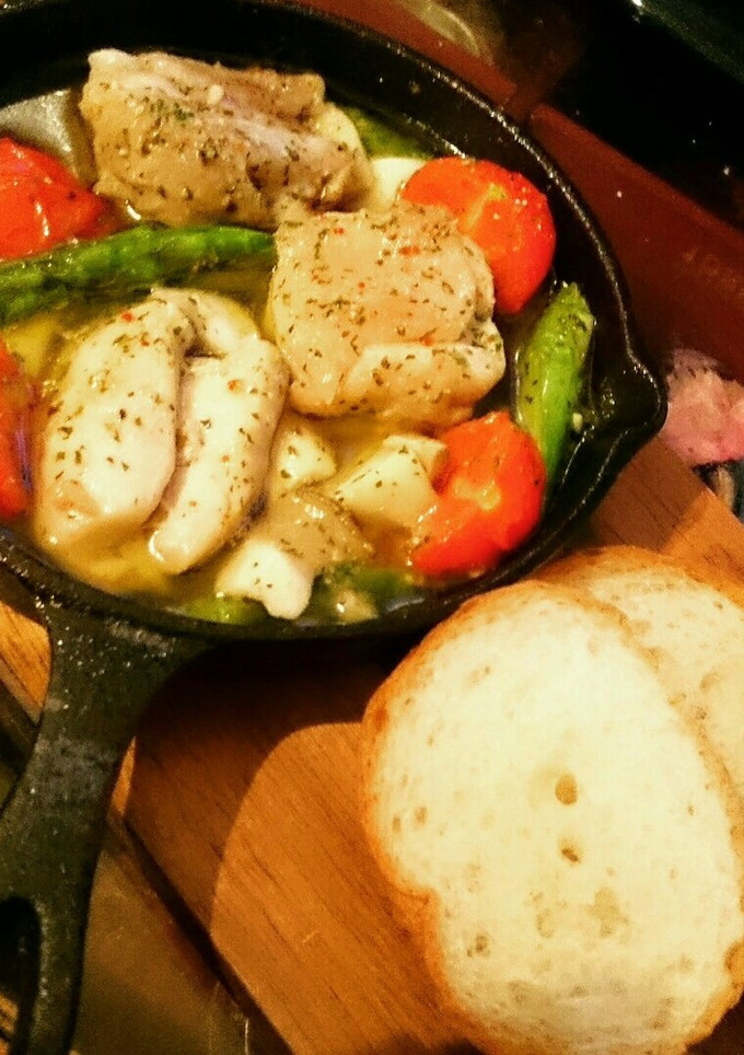 ✧*鶏肉とトマトの簡単アヒージョ̩☽⋆゜-レシピのメイン写真