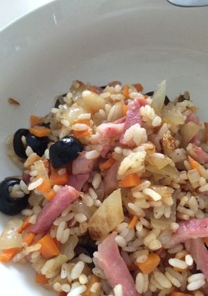 簡単！冷凍飯でチャーハン 黒オリーブ入り-レシピのメイン写真