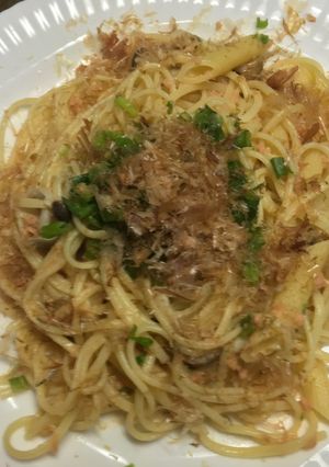 しめじと鮭フレークの和風パスタ-レシピのメイン写真