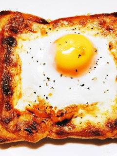 朝ご飯に簡単マヨタマトースト-レシピのメイン写真