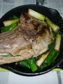 イシスキでまぐろのカマの塩焼き+焼きネギ-レシピのメイン写真