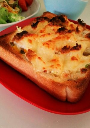 春キャベツたっぷり☆こぼれないトースト♪-レシピのメイン写真