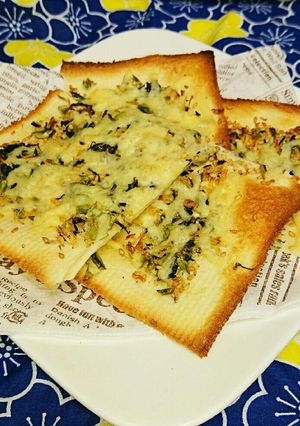 朝ごはんに☆パンで超簡単クリスピーピザ♪-レシピのメイン写真