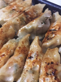 ホットプレートでシンプル餃子☆-レシピのメイン写真