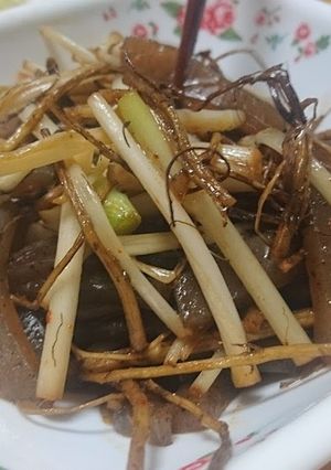 根三つ葉の根っこと茎のきんぴら風-レシピのメイン写真