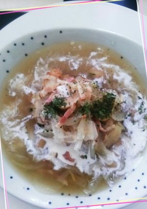 鳥モモ肉ホロホロ白ワイン煮込みスープ♪-レシピのメイン写真