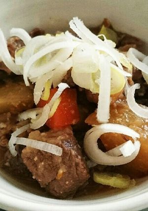 簡単!!ホロホロ牛すじ肉の味噌煮込み-レシピのメイン写真