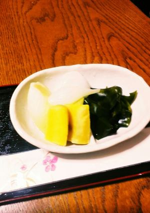 新玉ねぎのワカメ塩煮-レシピのメイン写真