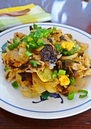 たっぷり新玉ねぎの辛し高菜チャーハン-レシピのメイン写真