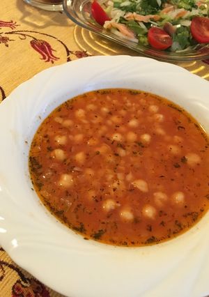 麦とひよこ豆のトマトスープ☆トルコ-レシピのメイン写真