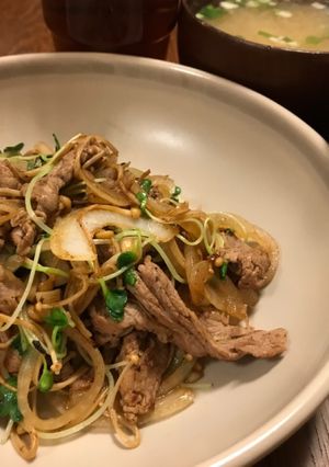 牛肉と玉ねぎの炒めもの-レシピのメイン写真