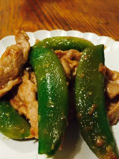 豚肉とスナップえんどうのオイスター炒め-レシピのメイン写真