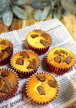 ヨーグルトin♪ザクザク板チョコマフィン-レシピのメイン写真