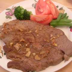 A picture of ステーキ★ガーリック醤油風味.