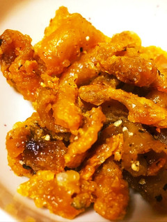 カリカリ☆ペッパー風味の鶏皮せんべい-レシピのメイン写真