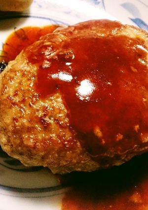 ☆初心者もプロ級☆肉汁たっぷりハンバーグ-レシピのメイン写真