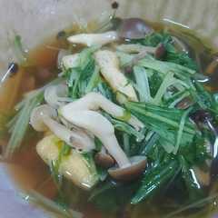 รูปของ みず菜としめじの煮びたし