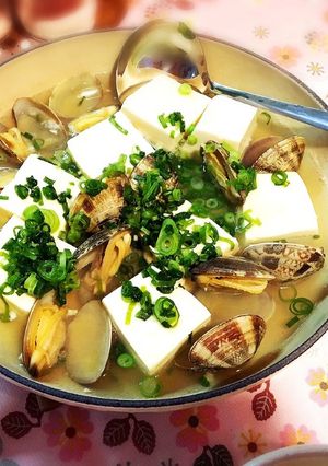 春の味♪あさり入り湯豆腐。-レシピのメイン写真