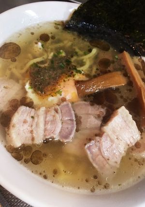 香魚粉の塩豚らーめん^_^-レシピのメイン写真