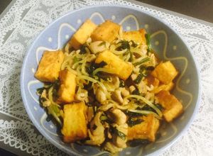 絹ごし厚揚げと野菜の手羽先タレ炒め-レシピのメイン写真
