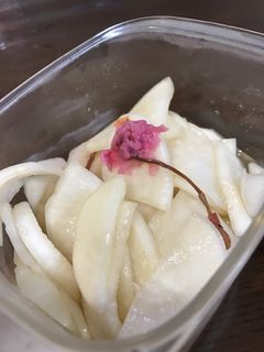 春!桜香る大根の甘酢漬け物-レシピのメイン写真