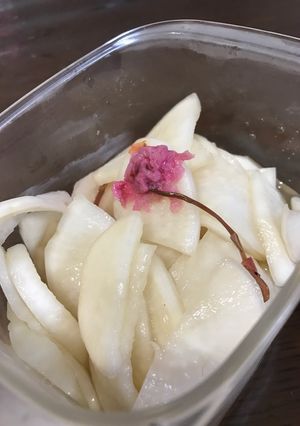 春!桜香る大根の甘酢漬け物-レシピのメイン写真