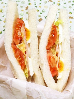 たっぷりハムと野菜のサンド-レシピのメイン写真