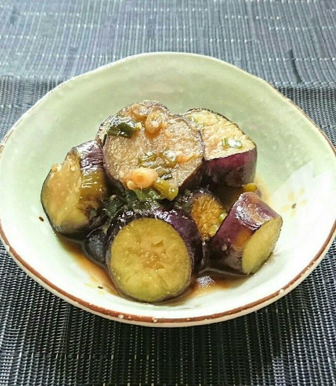茄子の煮浸し 茄子の煮浸し】だしがジュワッ♪茄子がとろん♪味付け簡単