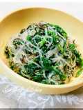 糸こんと菊菜の中華風サラダ