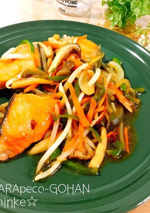 醤油ぽん酢で超簡単☆鮭の野菜あんかけ。-レシピのメイン写真