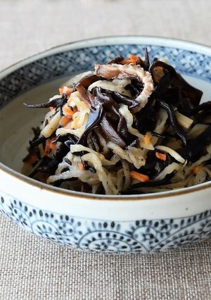 いろんな乾物をまとめて煮物に（精進料理）-レシピのメイン写真