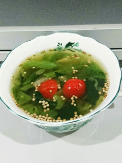 煎りえごま入りレタスとプチトマトのスープ-レシピのメイン写真