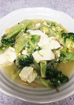 ブロッコリーと豆腐とカニ缶詰の炒め煮-レシピのメイン写真
