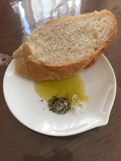 大人気おやつ★バケットのオリーブ油がけ-レシピのメイン写真