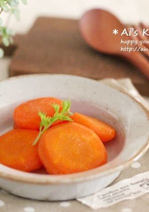 付け合せの定番！にんじんグラッセ＊-レシピのメイン写真