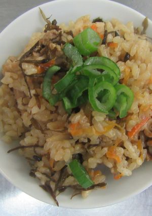 志摩産アカモクの炊き込みご飯-レシピのメイン写真
