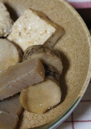 焼き豆腐、板蒟蒻、里芋の炊いたん-レシピのメイン写真