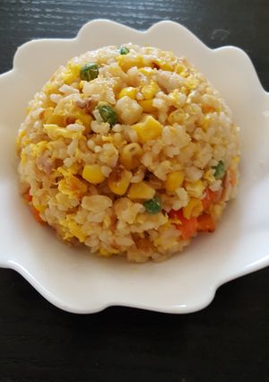 やむなく洋風チャーハン-レシピのメイン写真