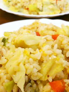 豚ロース入りカラフル焼き飯♪-レシピのメイン写真