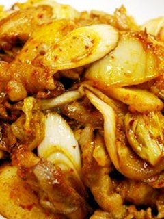 【キムチ鍋の素】定番豚キムチ炒め♪-レシピのメイン写真