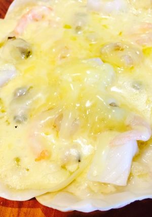 餃子の皮で作るわさび香るシーフードピザ-レシピのメイン写真