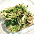 お弁当にも♪3種の茸と豆苗の大蒜ソテー
