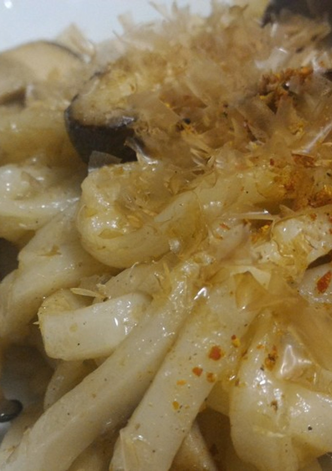 ひらたけとしいたけの焼きうどん-レシピのメイン写真