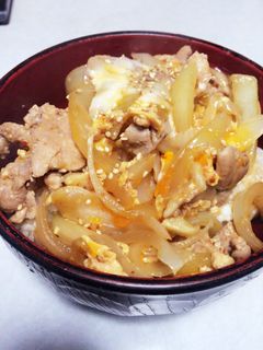 超簡単★ちょい辛ボリューミーなスタミナ丼-レシピのメイン写真