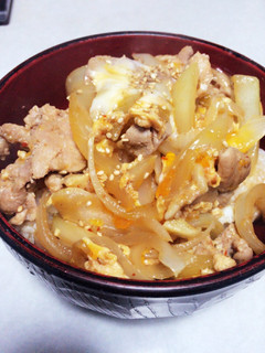超簡単★ちょい辛ボリューミーなスタミナ丼-レシピのメイン写真