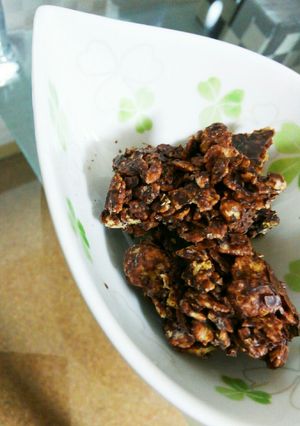 簡単にクランキーチョコ-レシピのメイン写真