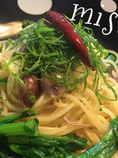 ホタルイカと菜の花のペペロンチーノ+大葉-レシピのメイン写真