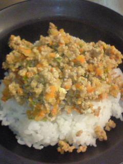 子どもの好物♡ひき肉丼??-レシピのメイン写真