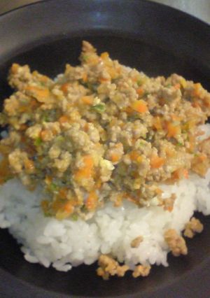 子どもの好物♡ひき肉丼？？-レシピのメイン写真