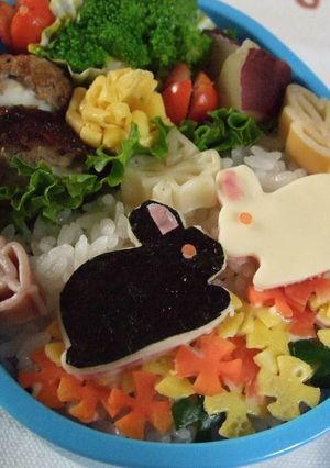 紅葉うさぎのキャラ弁-レシピのメイン写真